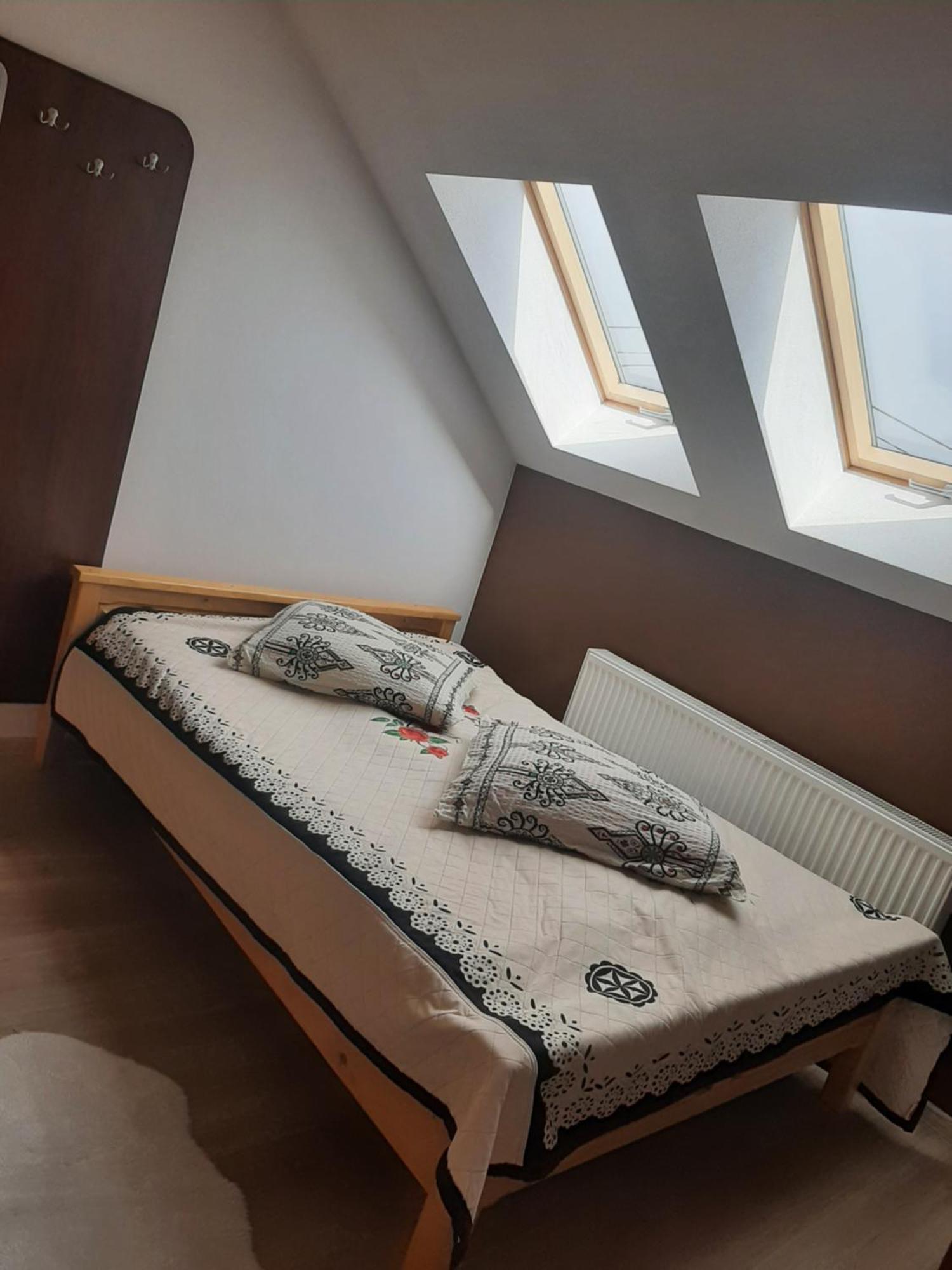 Pokoje U Mrugaly Czerwienne Værelse billede